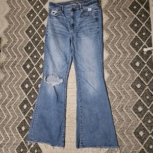 American Eagle Super Hi Rise Flare Strecth Jeans size 12 2762